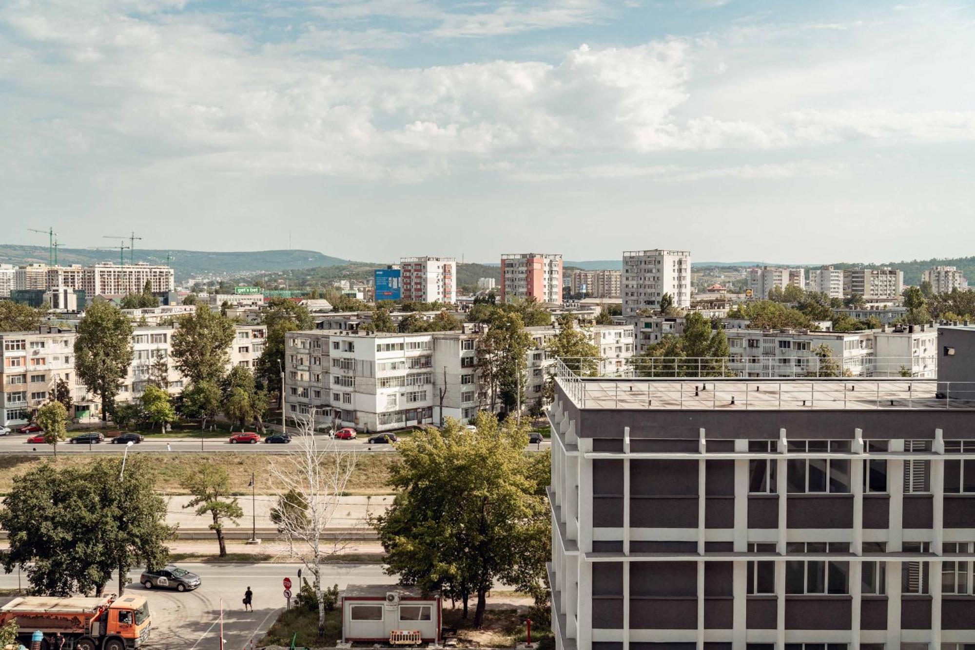 Palas Mall - Cozy Studios And Flats Iasi Exteriör bild